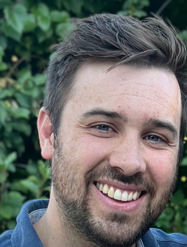 Headshot of Alex Rawle, LCSW